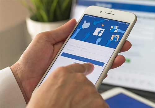 Facebook广告